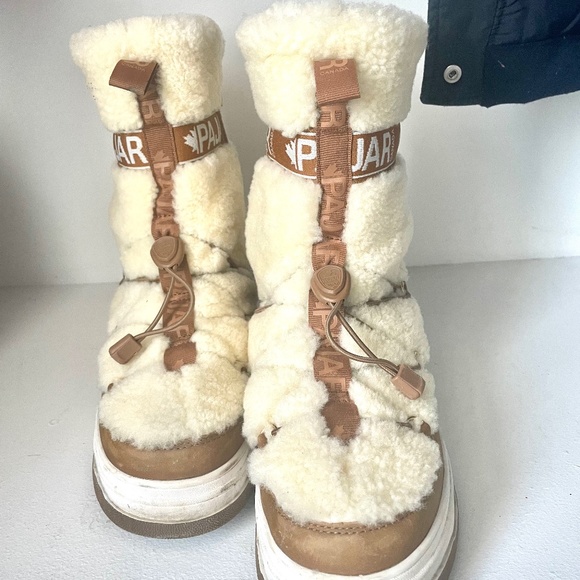 Pajar Boots - Picture 1 of 2